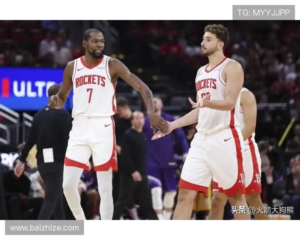 火箭队对鹈鹕队国语版直播回放及精彩镜头盘点